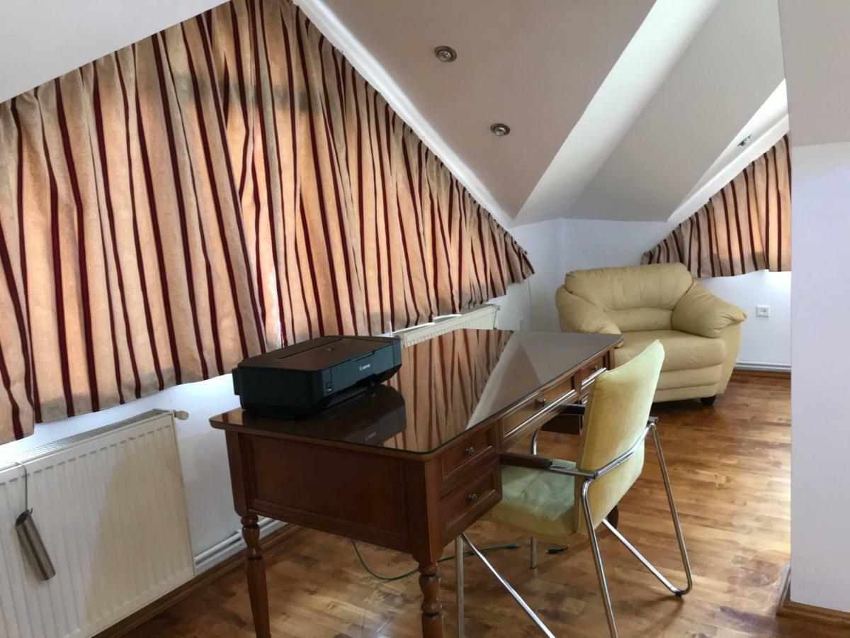 Villa Bonita En Plopilor Сибиу Екстериор снимка